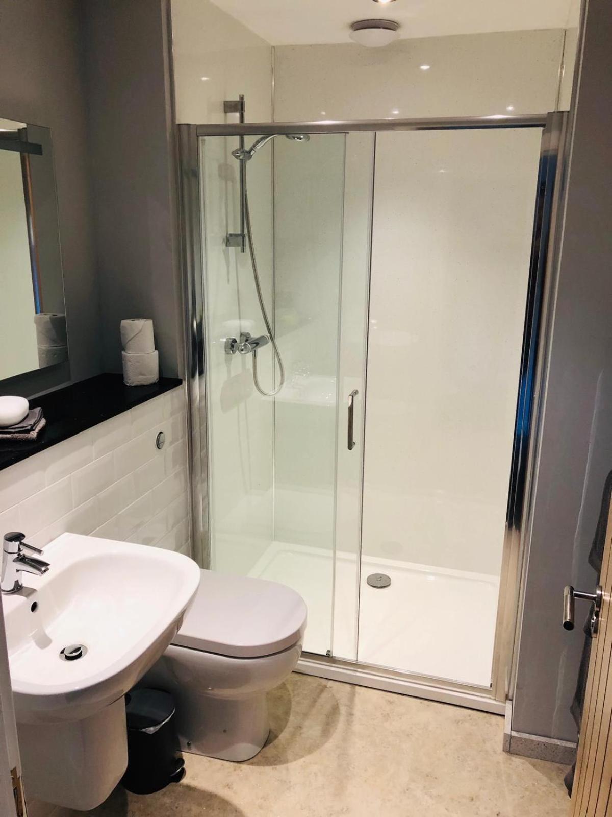 The Juniperlea Inn Pathhead Zimmer foto